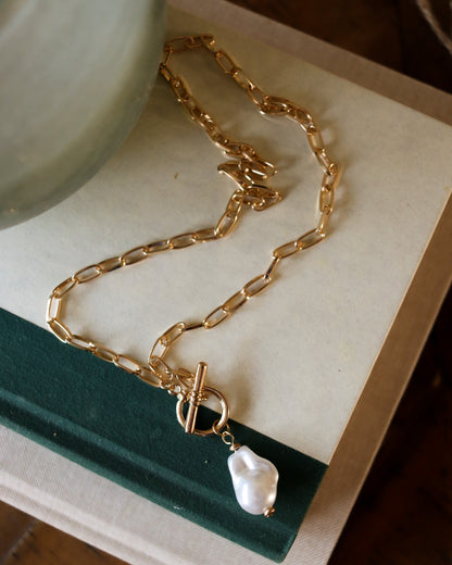 Golden Pearl Necklace